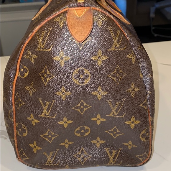 AUTHENTIC LOUIS VUITTON SPEEDY HANDBAG - Picture 6 of 16